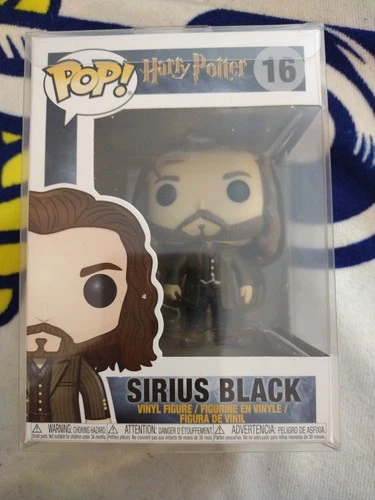 Sirius Black Funko Pop! #16 Harry Potter Collectible Figure Pop Protector