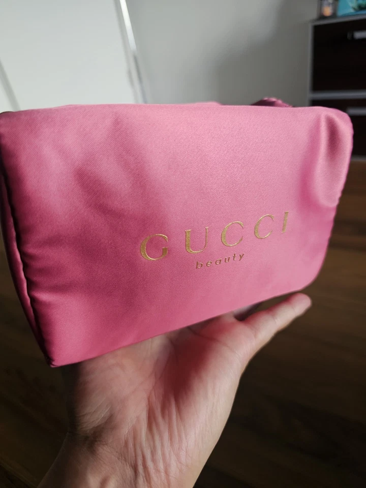Gucci Kosmetiktasche Pink Seidig