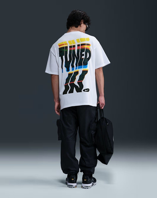 Nike Air Max Plus Tn Shirt White Tuned In Graphic Tee HJ0750-100