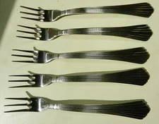 Farberware Stainless Steel Silverware - HERON -5 Cocktail / Seafood Forks-CHINA