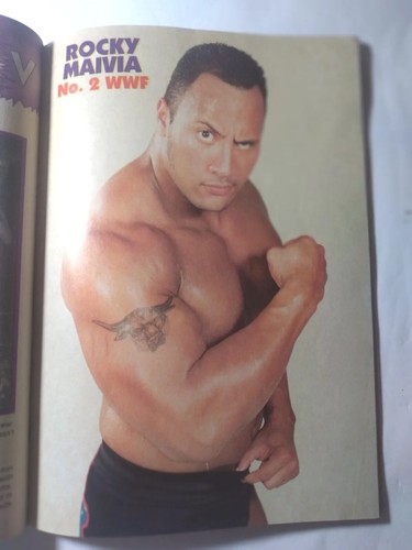 WRESTLING 4 Revistas Años 90 The Undertaker Bret Hart Rocky Maivia (THE ROCK) Kane - Imagen 4 de 24