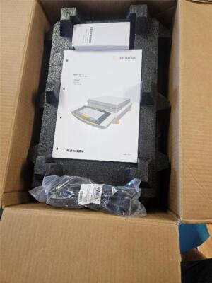 NEW SARTORIUS ELECTRONIC PRECISION BALANCE SCALE MCE2202S-S00-0 CUBIS MCE 2202S