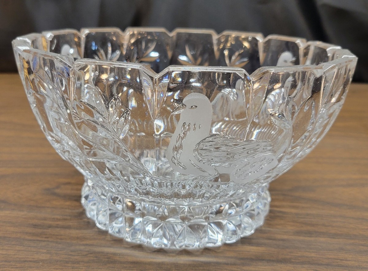 Beautiful Lead Cut Etchedl Crystal Glass Bowl with birds 6-1