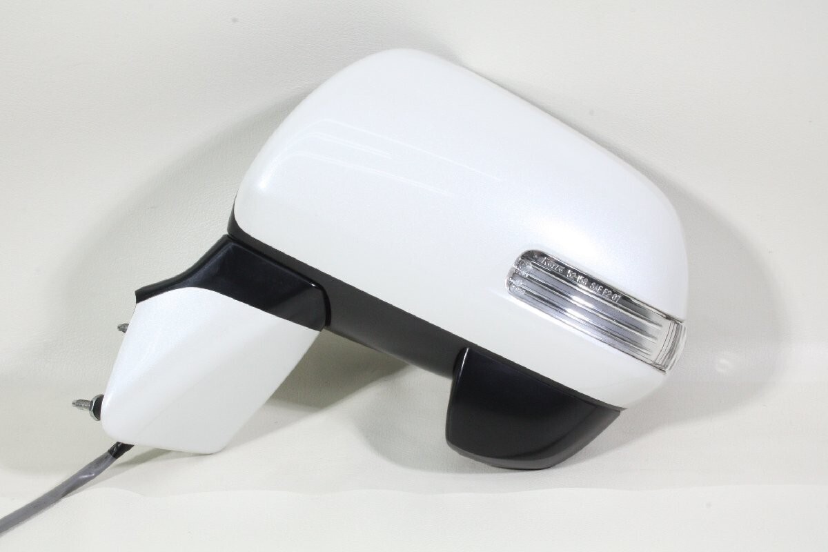 Toyota Noah Voxy ZRR70 ZRR75 Genuine Left Side Door Mirror OEM JDM