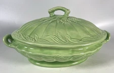 Vintage lime green wheat design oval covered dish 1972