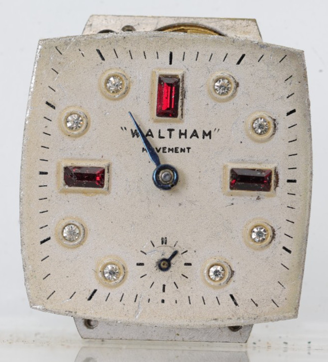 WALTHAM DIAMOND & RUBY DIAL cal. 750-B, 17j WATCH MOVEMENT, FOR REPAIR (NI)
