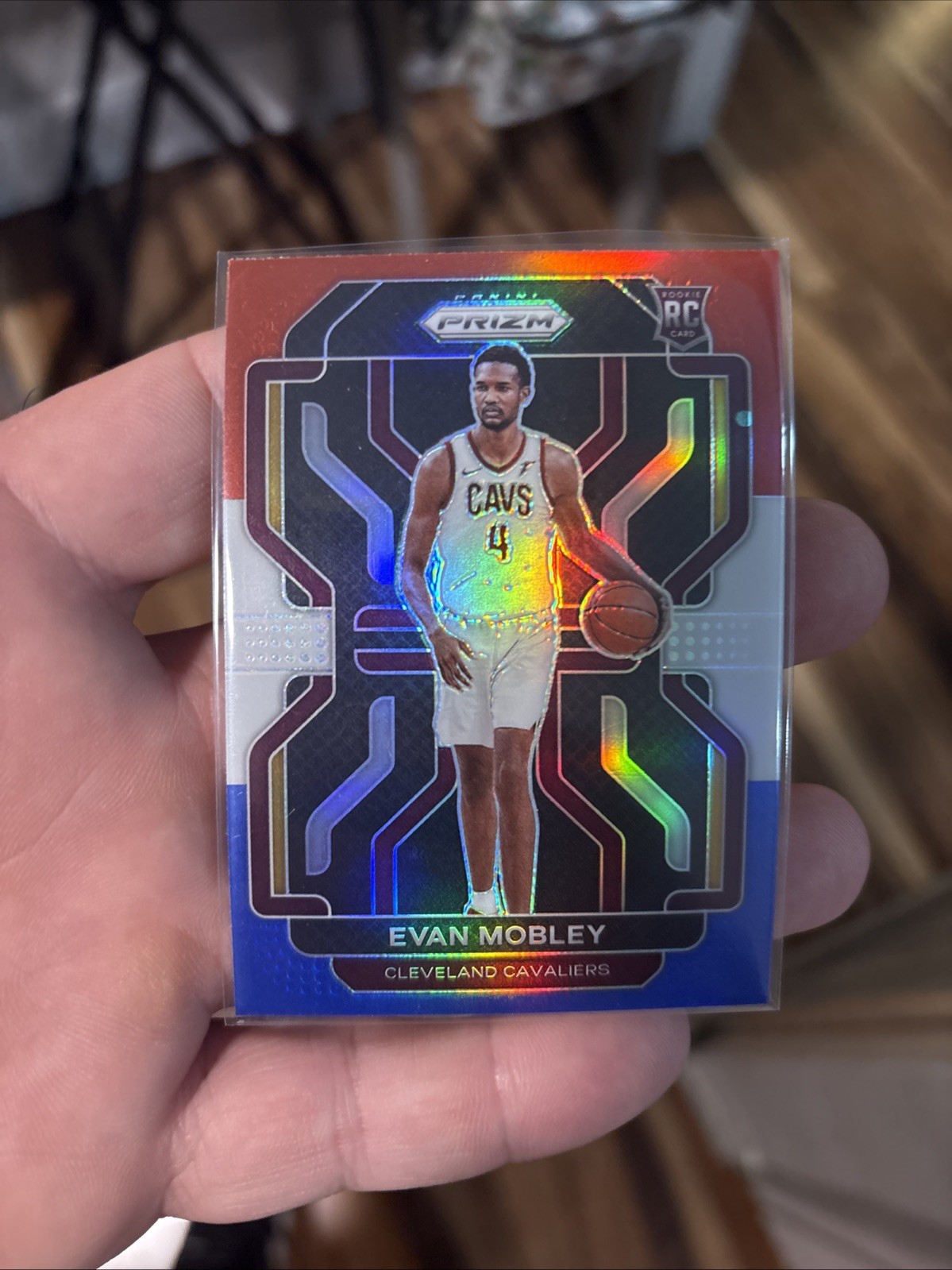 2021-22 Prizm - Evan Mobley #325 - Red White Blue Prizm - RC Rookie