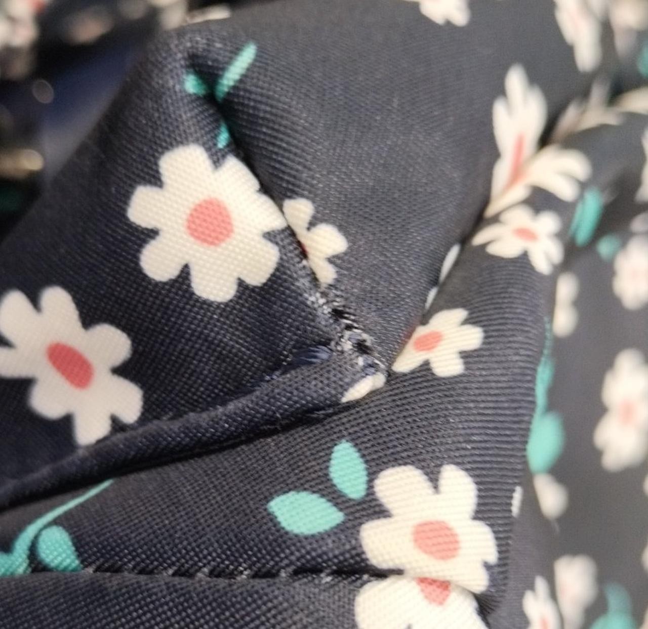 Backpack Model Navy Small Floral Pattern Katespad… - image 10