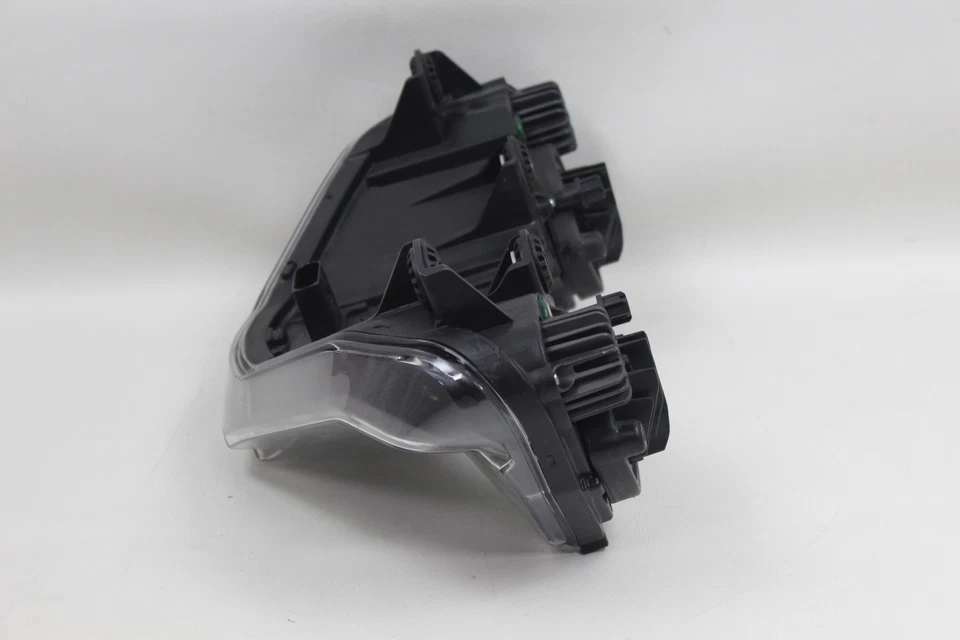 Faro delantero LED OEM Ducati Panigale V2 20-23 ¡BONITO! 52010421E Foto 2 de 4