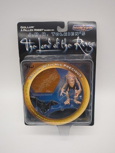 The Lord of the Rings Gollum A Fallen Hobbit Action Figure Middle-earth toys NEW