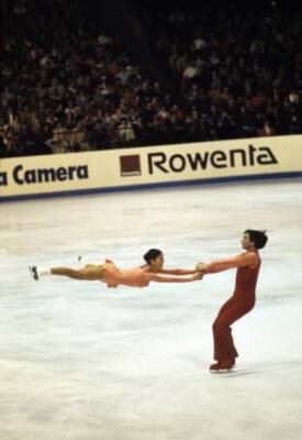 Pairs Team Randy Gardner And Tai Babilonia No 4 Old Figure Skatng Photo