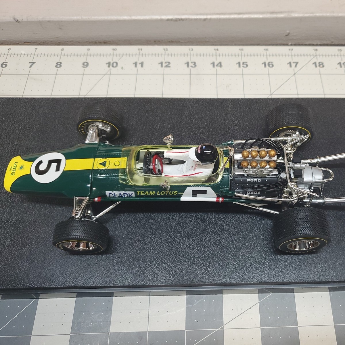 Quartzo 1/18 Scale Lotus 49 Jim Clark 1st 1968 South Africa GP | eBay