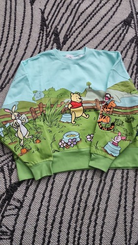 2024 Pooh fleece Pullover Crew Blue Sky 2XL Disneyland - Picture 7 of 14