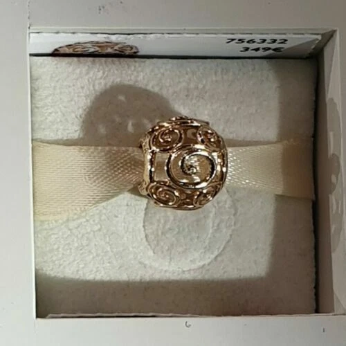 Joyería PANDORA de oro amarillo