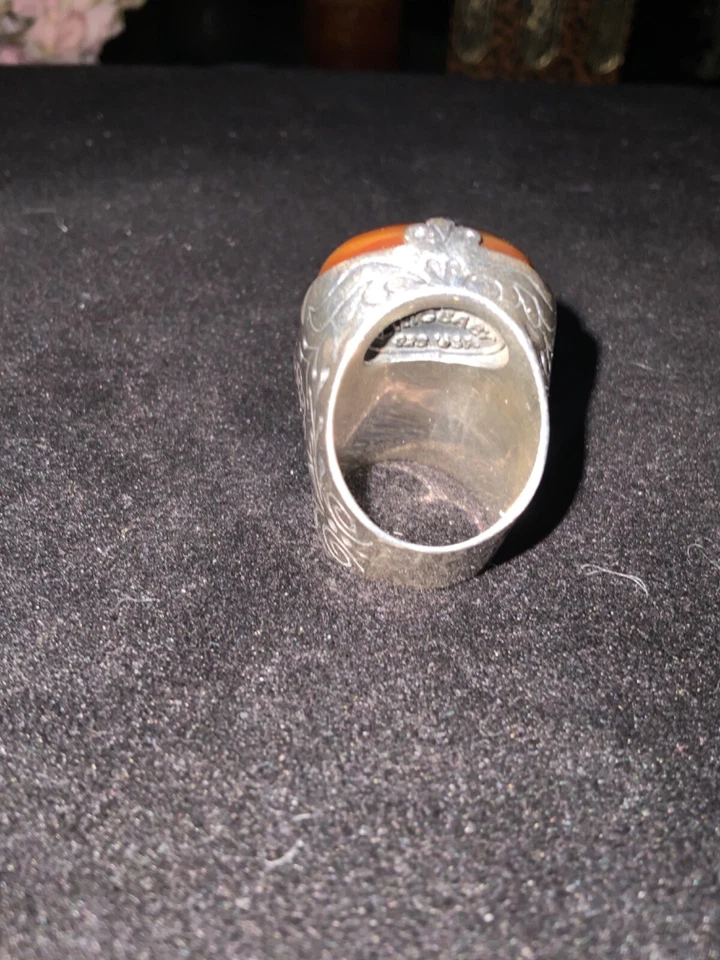 KING BABY STUDIO 红色玛瑙经典骷髅戒指 — 第 3/4 张图片