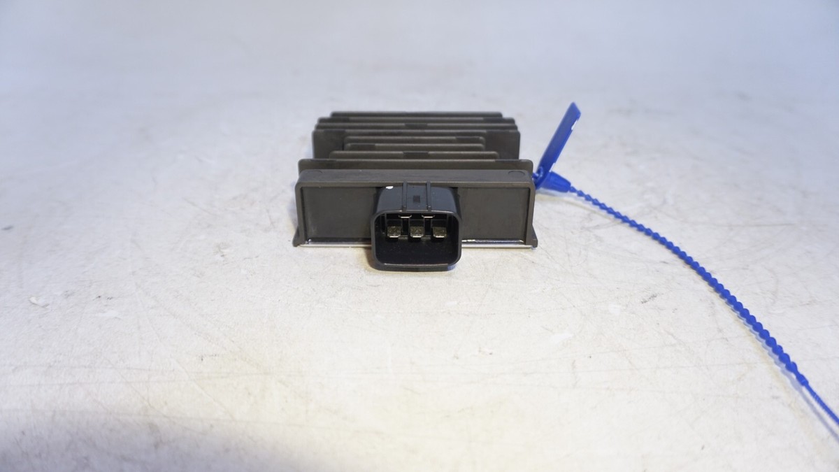 2017 - 2019 Kawasaki Ninja Ex 650 Voltage Regulator Rectifier