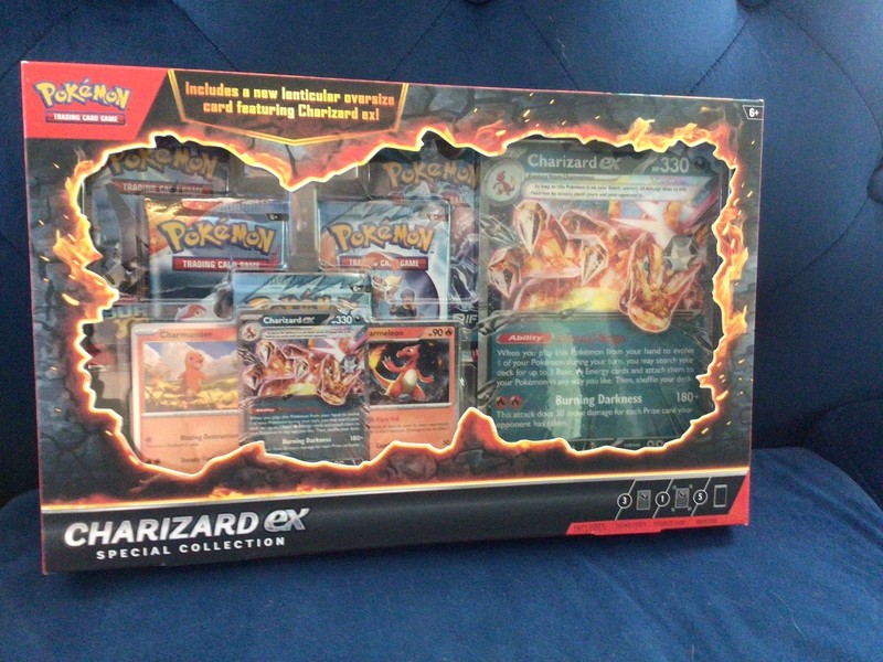pokémon charizard Ex Collection Box