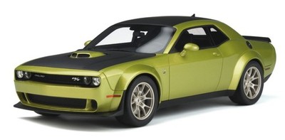 GT SPIRIT - DODGE Challenger R/T Scat Pack Widebody 50. Jubiläum Gold 2020 - ...