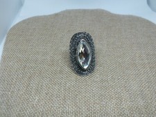 Beautiful Silver Tone Cocktail Ring Stretch Clear Faceted Rhinestone 1 1/2" Face