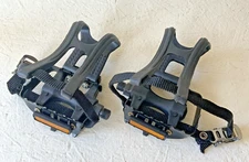 FPD PLATFORM PEDALS WITH LARGE CLIPS AND NYLON STRAPS