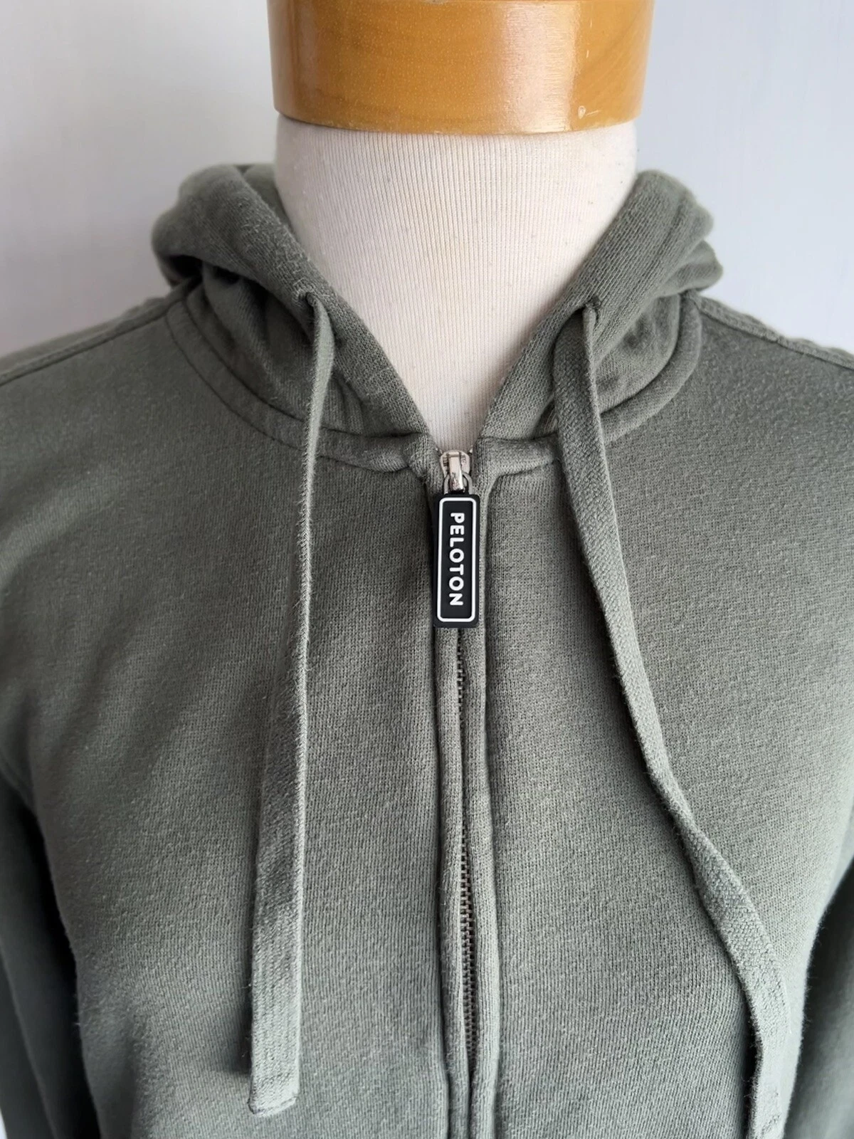 VETEMENTS PELOTON APPAREL (2001) Official Women's Green Full Zip Logo Hoodie Size Small