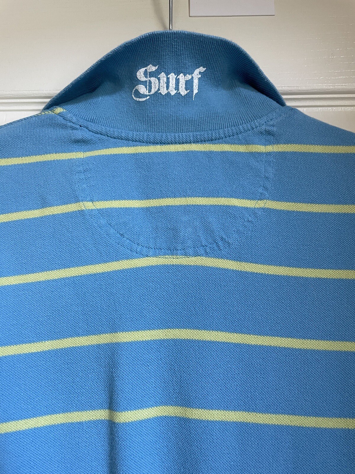 IZOD Jeans Men&rsquo;s Rockwashed Short Sleeve Polo Shirt Blue Yellow Size Large GUC