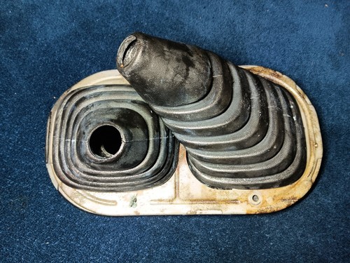 89-00 Toyota Pickup Truck 4Runner Tacoma 4WD Rubber Shift Shifter Boot 3 Layer