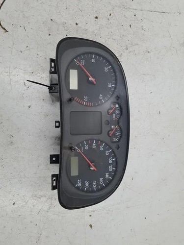 VW BORA Kombiinstrument 1J0919861B 1.90 Diesel 75kw 2001 33280435
