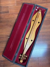 1971 Dennis Dorogi Dulcimer w/ case