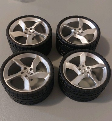 4 New Technic Rims + Tires for Lego Ferrari Daytona 42143
