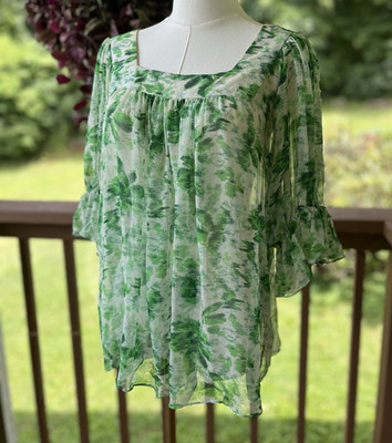 Betsey Johnson New York Silk Chiffon Sheer Floral Blouse Green/White 10
