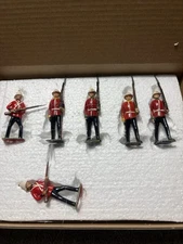 BRITAINS SOLDIERS CAST IRON LEAD  FIGURE  LOT # 11 British