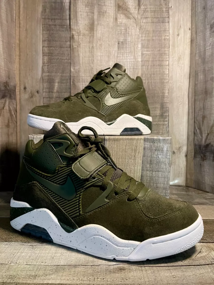 sneaker khaki green