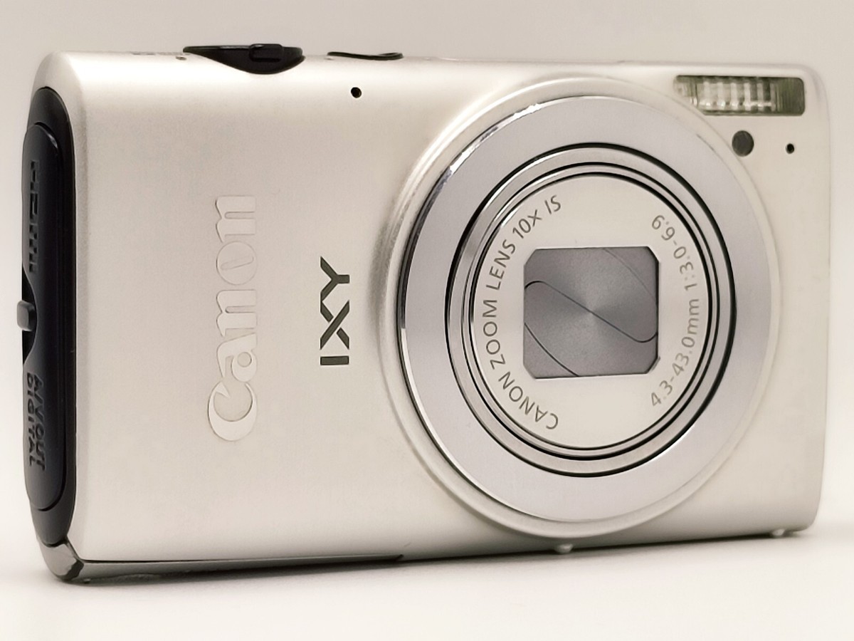 Canon Digital Camera IXY 610f Silver 12.1 Million Pixels 10x Canon Digital Camera IXY 610f Silver 12.1 Million Pixels 10x