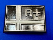 R+? Unknown Logo Silver Tone Rectangular Belt...