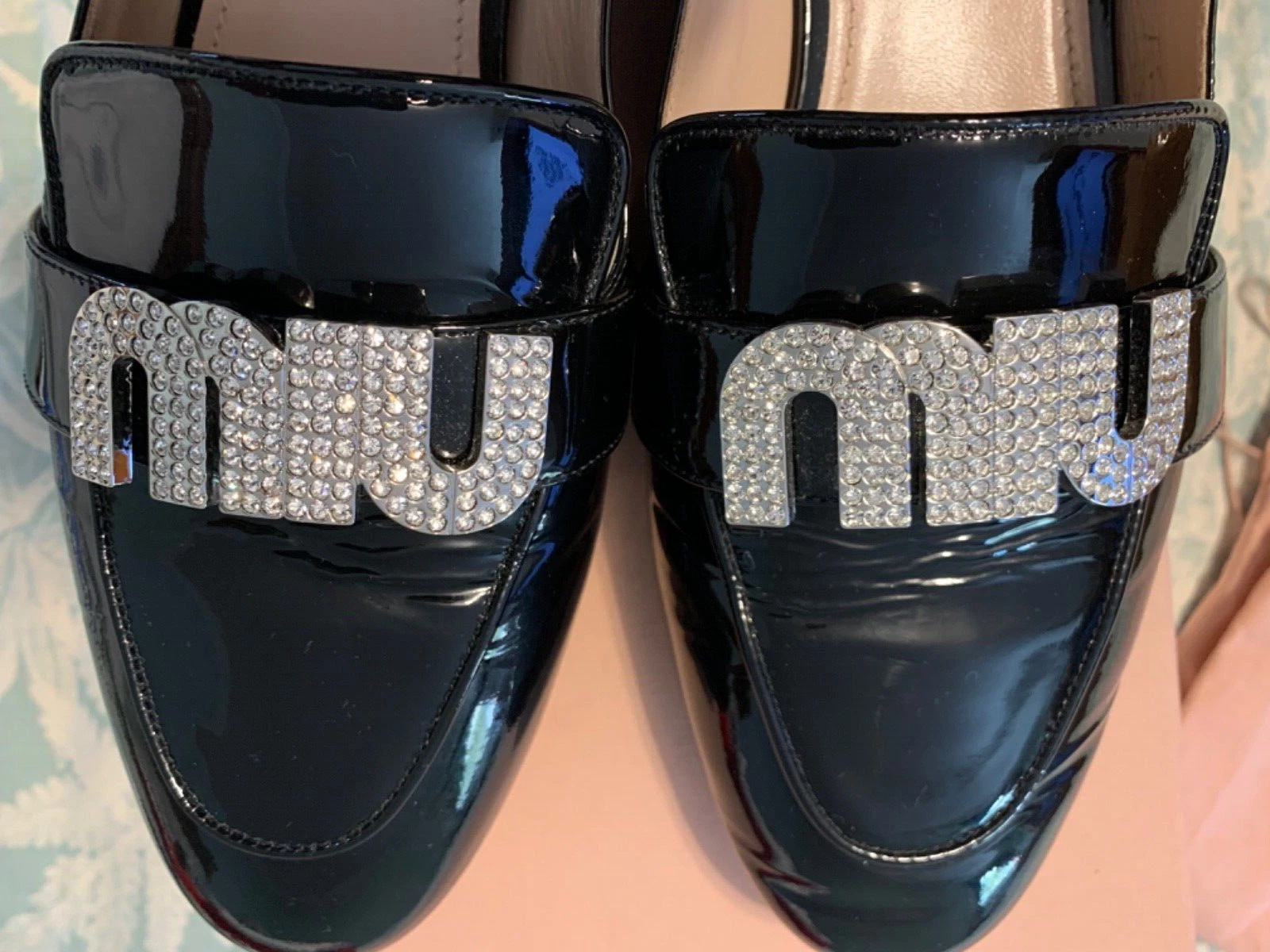 MOCASSINI GIOIELLIZZATI MIU MIU VERNICE IN PELLE VERNICIATA CRISTALLO NERO TAGLIA EU41 $795