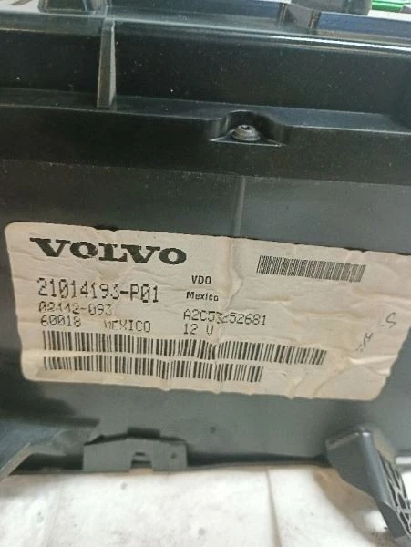 21014193-P01 Volvo VN Velocímetro Cluster (10665919 Foto 4 de 4