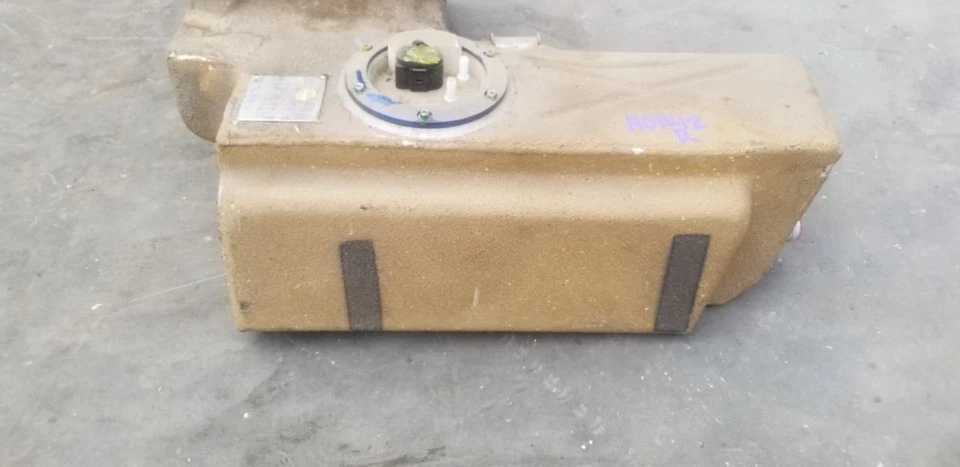 2004 LAMBORGHINI GALLARDO 5.0L GASOLINE FUEL TANK RIGHT PASSENGER 400201021A - Image 2 of 4