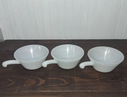 Vintage Anchor Hocking Fire King White Milk Glass Soup Bowl 5" with Handle Set 3