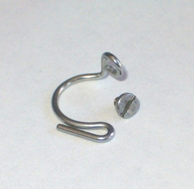 Singer Sewing Machine 201-2 Needle Thread Carrier on Front Left