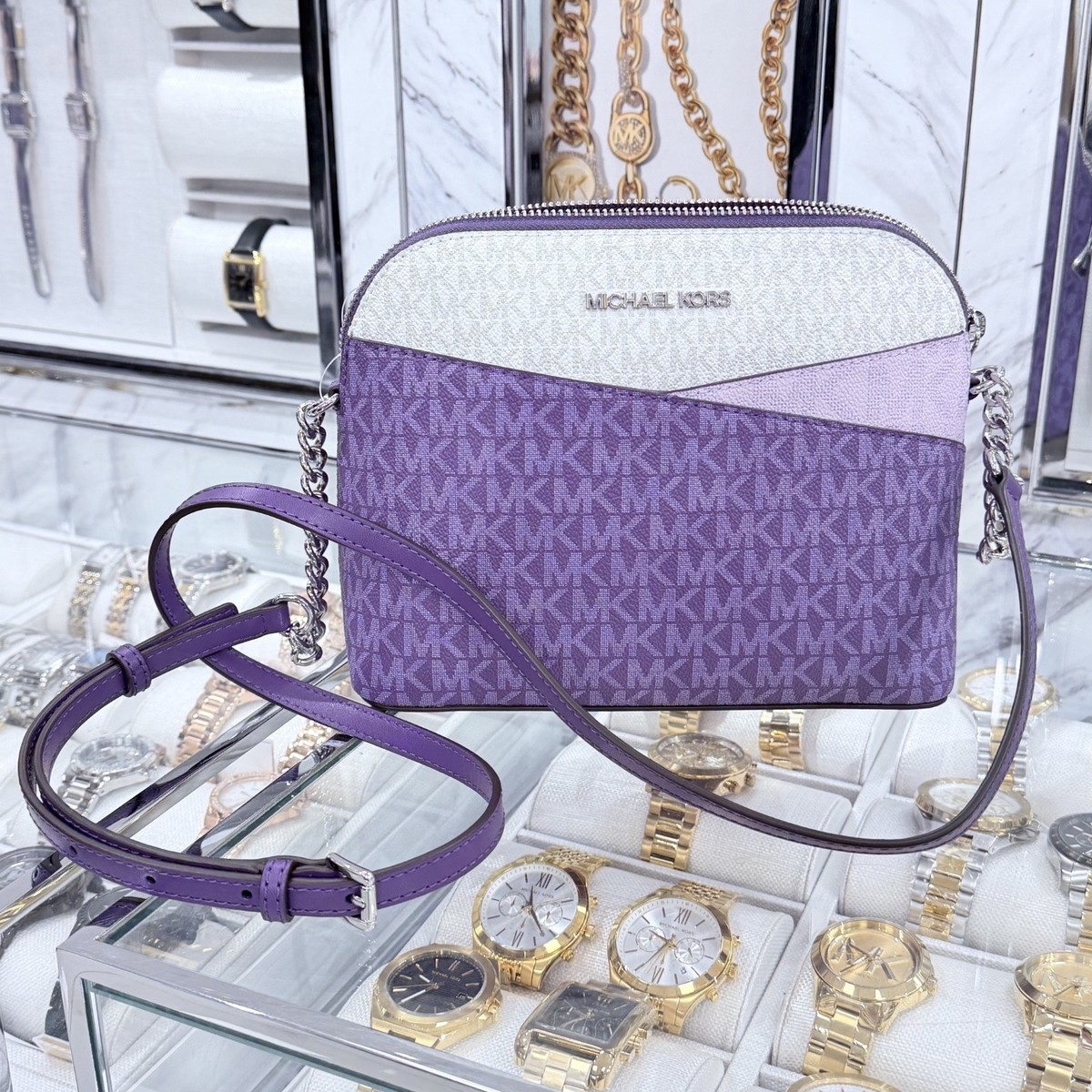 Michael Kors Jet Set Travel MD Dome Crossbody Bag Signature Dark