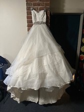 BHLDN Princess Style Wedding Dress, Size 2, Worn once, Bag and sash included 