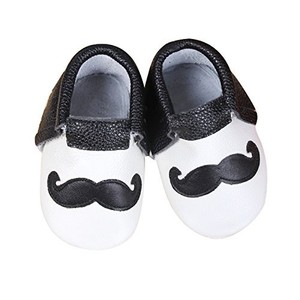 infant soft sole shoes