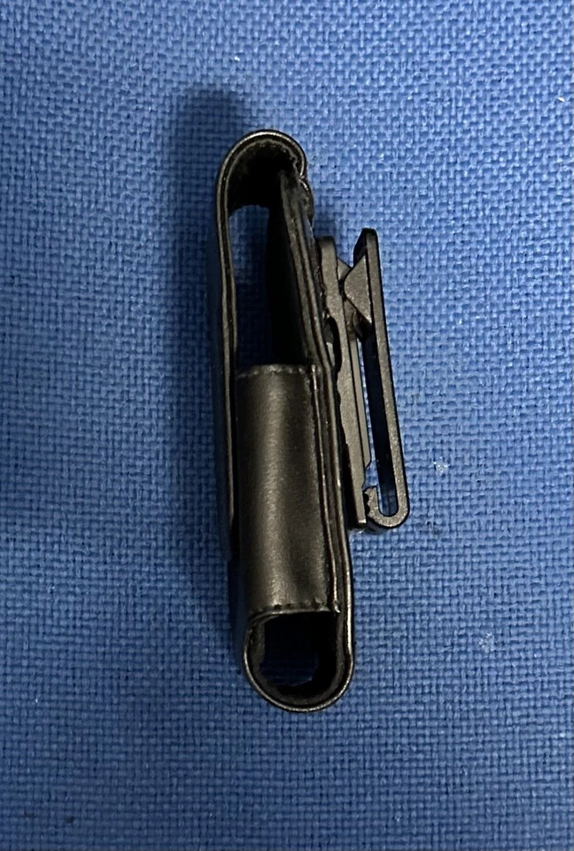 Black Vertical Leather Case with Belt Clip Pouch Holster 4.75 X 2.50 X 0.59 inch - Image 3 of 3