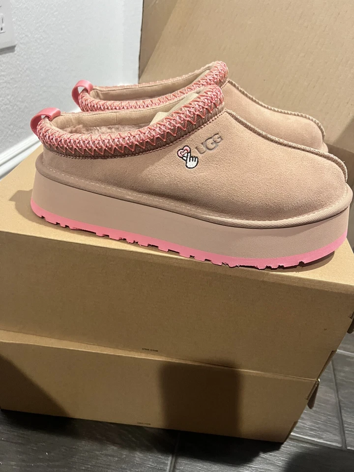 UGG TAZZ LOVE 25| ZAPATILLA/ARROYO/ROSA| MUJER TALLA 6| Foto 3 de 4