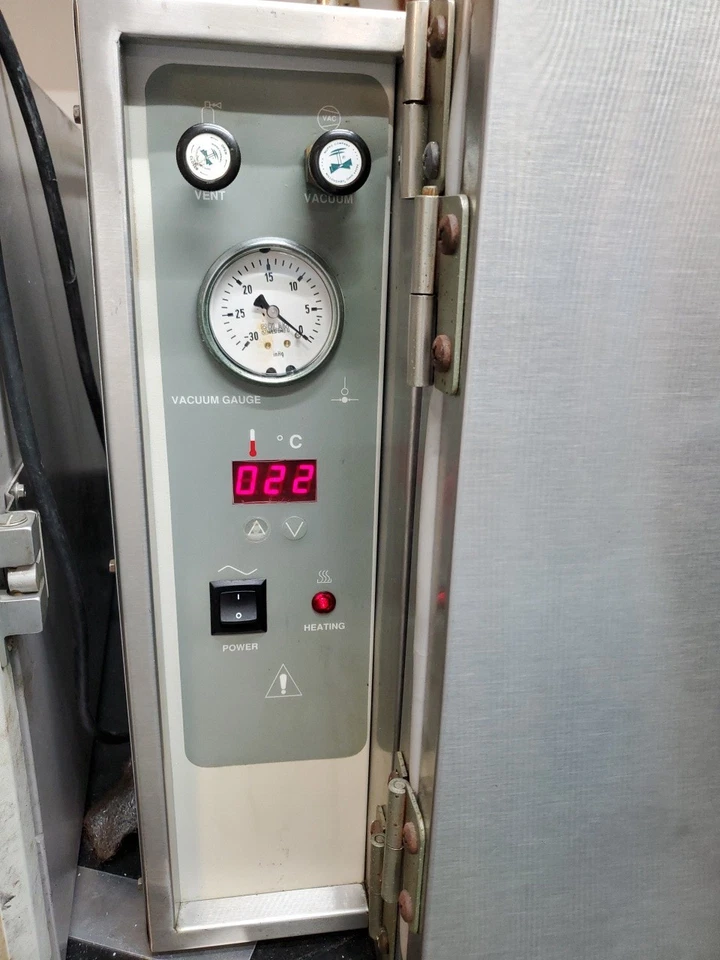 Horno de vacío VWR Scientific 1430D 225C 1,7 cuft 12"x20"x12" interior dim Foto 2 de 4