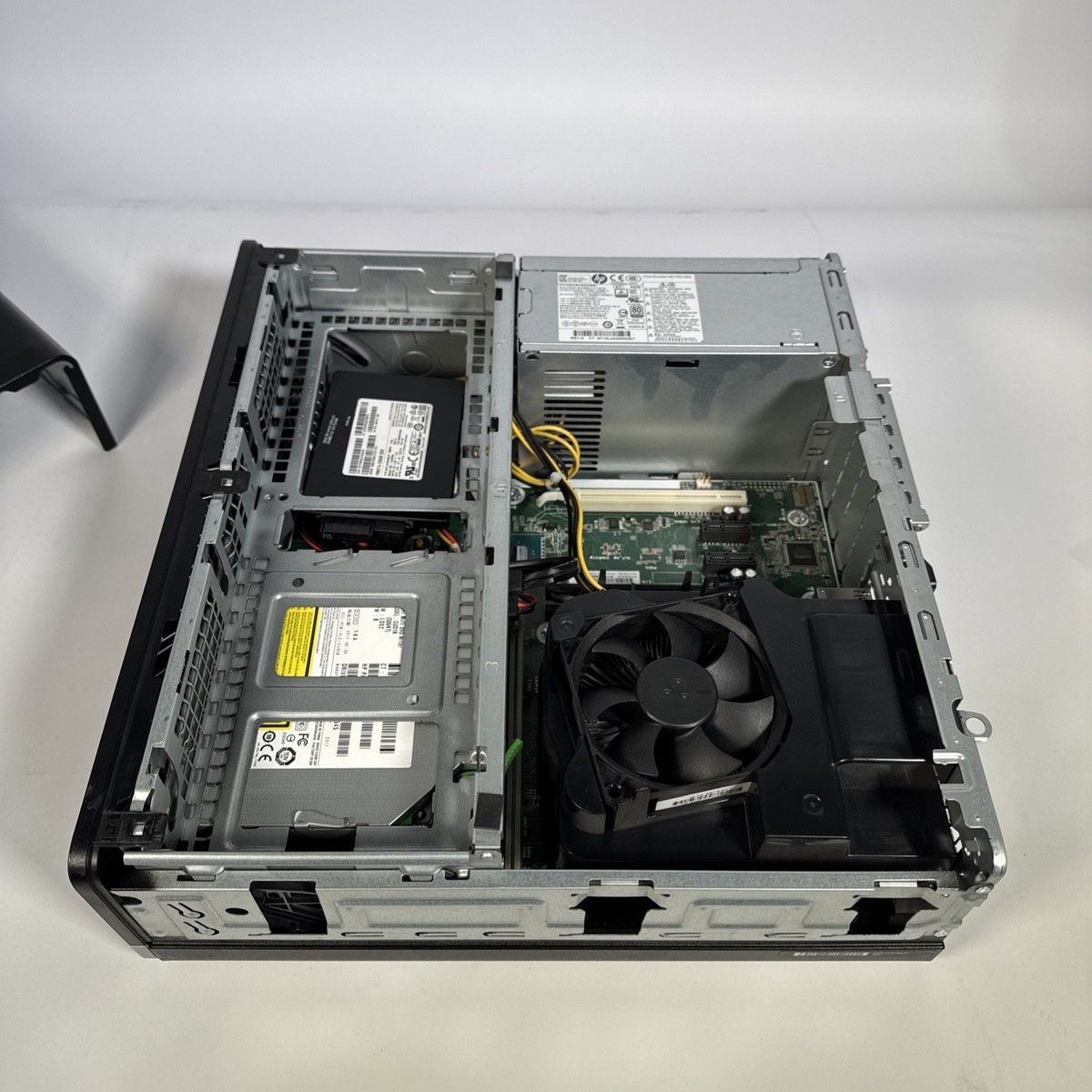 HP EliteDesk 800 G3 256GB SSD - Intel Core i7-6700 @ 3.40GHz 8GB