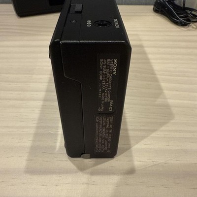 Vhtf Sony Cassette Tape Player Walkman Wm-D3 With Leather Case