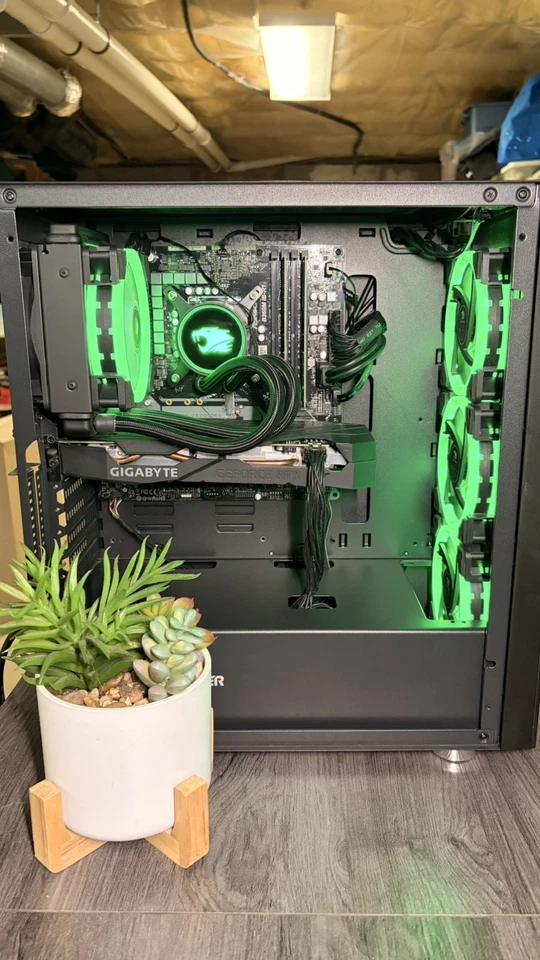 Cyberpower Gaming PC Intel i7 9700F 16GB RAM 512GB SSD 2TB HDD W/ RTX 2060 SUPER - Image 3 of 4