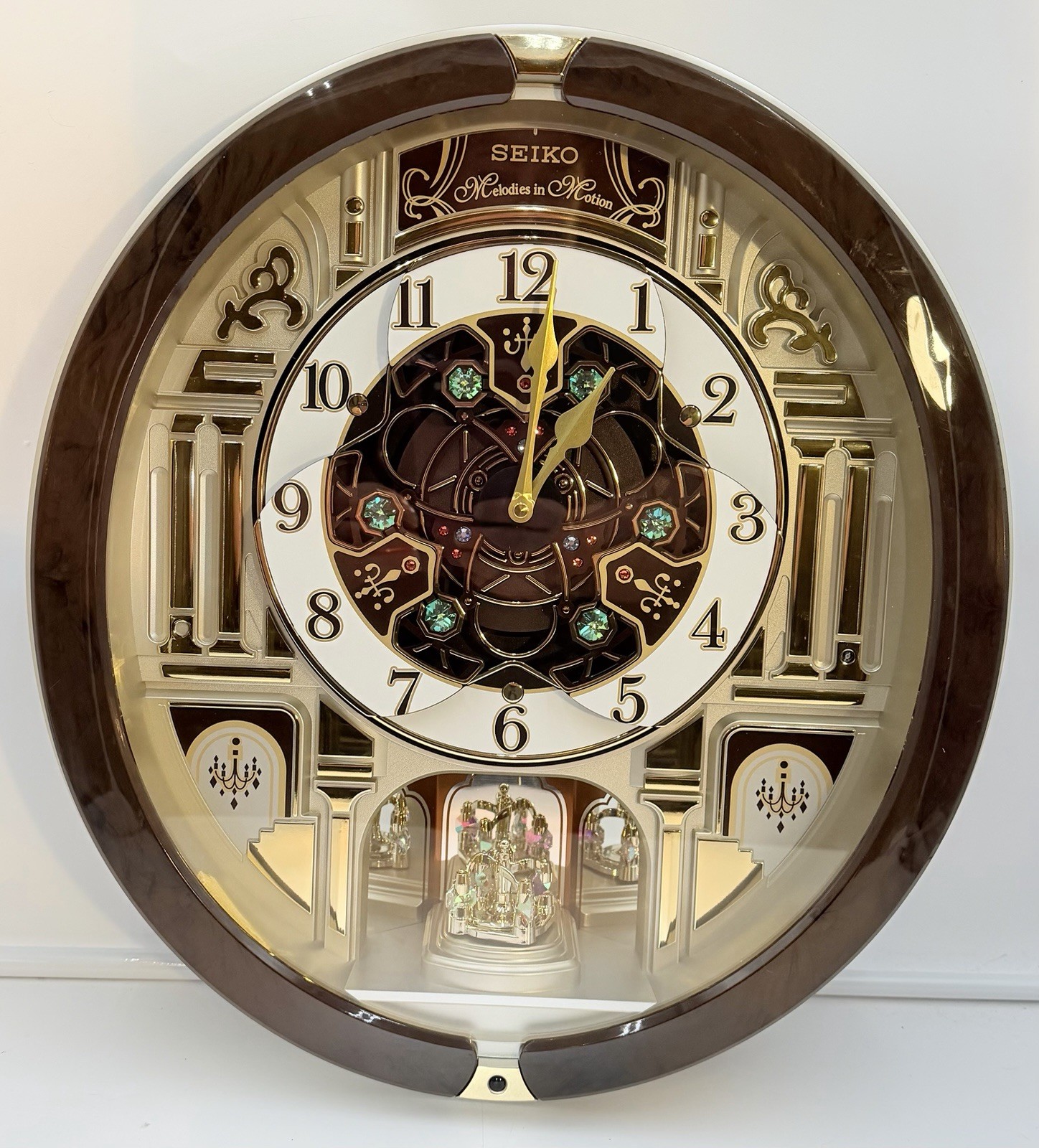 Seiko Special Collector Edition Melodies in Motion Clock 22 Preciosa Crystals